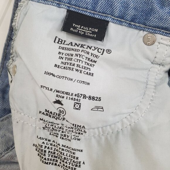 BLANK NYC Women Denim Shorts Size 30 The Fulton Raw Hem Y2K High Rise Light Wash - Picture 4 of 9